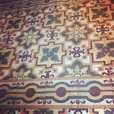 Baldosas Antiguas En Distintos Caserones De Marin Mi Pueblo Floor Tile Baldosas Decoracion De Unas Azulejos