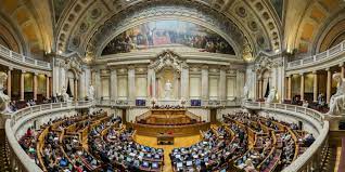 Pcp altera sentido e vota contra. Parlamento Vota Renovacao Do Estado De Emergencia Com Aprovacao Garantida Executive Digest