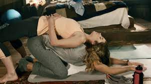 Find the perfect annie murphy stock photos and editorial news pictures from getty images. Schitt S Creek Wine And Roses Tv Episode 2015 Photo Gallery Imdb