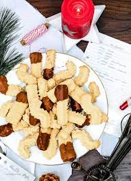 Rezept Spritzgeback Der Klassiker Unter Den Weihnachtsplatzchen Waseigenes Com Weihnachtsplatz Spritzgeback Kekse Rezept Einfach Weihnachten Kekse Backen