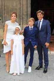 Como Vestirme Para La 1º Comunion De Mi Hijo A Chic Shopping Sevilla Look Comunion Vestidos Ninas Primera Comunion Traje De Comunion Nino