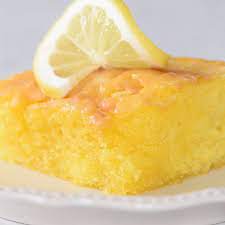 Kostlich Einfaches Zitronenblatt Kuchen Rezept Cake Recipes Kuchen In 2020 Lemon Sheet Cake Recipe Sheet Cake Recipes Lemon Pudding Recipes