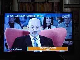 Le migliori bacheche di giorgia salvarani. Brunetta Salvarani On Twitter A Beltempotv2000 Bsalvarani Gesu Uomo La Scoperta Di De Andre Labuonanovella