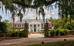 The couple married at boone hall, a former plantation in south carolina, in september 2012, and ryan now admits their choice of venue was a giant f***ing mistake. Five Major Us Wedding Planners Stop Promoting Former Slave Plantations As Venues