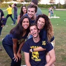 She covers the 2020 presidential election, focusing on the cultural concerns and trends that will help decide the next president. Alexi Mccammond S Wiki Parents Boyfriend Net Worth More Social Stars Wiki