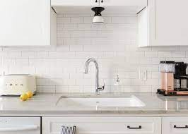how to clean a white enamel sink