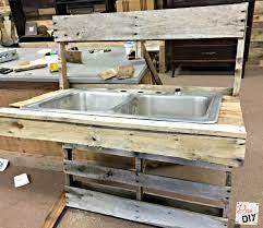 how to make a unique diy cooler: pallet