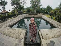 • candi umbul @ @ratihsukmaresi wisata jogja dekat borobudur. Ini Dia Candi Umbul Lokasi Pemandian Air Panas Putera Dan Puteri Kerajaan Kala Itu Tugu Wisata