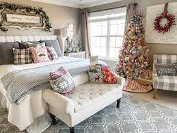 Cozy Christmas Bedroom Decor Ideas To Add Some Holiday Cheer Christmas Decorations Bedroom Bedroom Decor Simple Bedroom