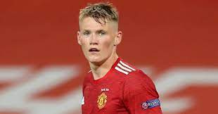 Data de nascimento comparar scott mctominay com. Watch Scott Mctominay Scoffs When Asked If Psg Players Fall Too Easily Planet Football