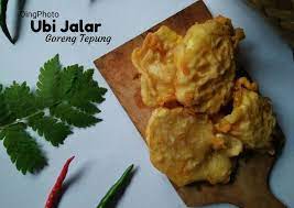 Masak sampai kuah dan bumbu meresap angkat dan dinginkan. Resep Ubi Jalar Goreng Tepung Oleh Umatul Choiriya Cookpad