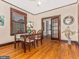 131 Wayside Ave Hagerstown Md 21740 Mls 1000181208 Movoto Com Home Decor Home Craftsman Bungalows