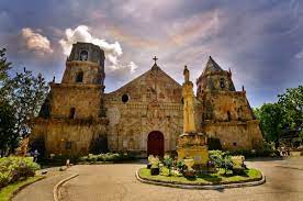 The renovated façade of santo tomas de villanueva still looks natural but the church interiors have already been modernized to have a much better look and feel during meditation and prayer. Ù…Ù„Ù Allan Jay Quesada Dsc 1354 Church Of Santo Tomas De Villanueva Or Miag Ao Church Ilo Ilo Jpg ÙˆÙŠÙƒÙŠØ¨ÙŠØ¯ÙŠØ§