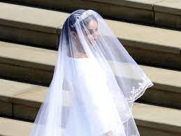 We've been so excited to see meghan's wedding dress, and the new duchess of sussex didn't disappoint. Royal Wedding Why Meghan Markle Chose To Wear A Veil