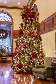 This Hotel Celebrates Christmas All Year Round Elegant Christmas Trees Red Christmas Decor Outdoor Christmas Decorations