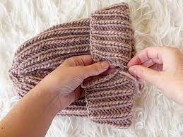 Besides, according to the material and purpose you have, you can buy different needle sets to realize your project and suit the budget you have. How To Knit A Hat With Straight Needles Handy Little Me