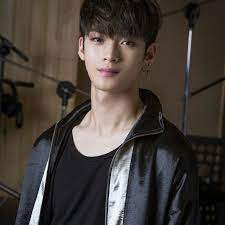 One Stan Seven O Clock These Boys Need More Love And Their Comeback This Month Was Outstanding Two I Just Love This Man Seven Rapper Vocalist Songs