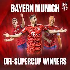 Bayern Munich Cup Winners Credit To Brfootball On Twitter Go Check Them Out Art Wallpaper Football Soccer Footballart Soccer Art Bayern Munich Bayern