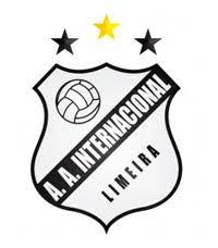 Thiaguinho foi expulso ainda no primeiro tempo. A Penuria Do Futebol Do Interior Em Sao Paulo Estadao