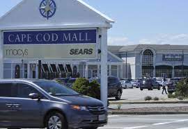 I don't know who came first, but the concept is still very nice. Bowling Lanes With Restaurant To Open At Cape Cod Mall Business Capecodtimes Com Hyannis Ma