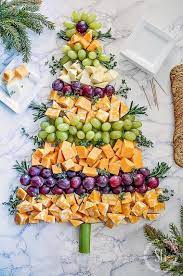 Jeux cuisine joué 6513 fois. Deco Buffet De Noel Avec Sapin Et Menu Holiday Appetizers Recipes Best Holiday Appetizers Christmas Eve Appetizers