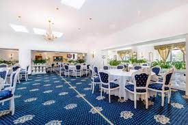 Avand 280 de locuri poate gazdui orice tip de eveniment: Dante Residence Alba Iulia Book Your Hotel With Viamichelin