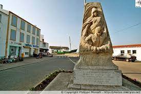 Monument Norvegien Ile D Yeu Ankryan Photos Ile Yeu Iles Du Ponant Monument