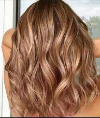 Gingerbread Caramel Hair Is Going To Be Huge This Fall Viva Glam Magazine Sac Rengi Fikirleri Sac Renkleri Balyaj Sac