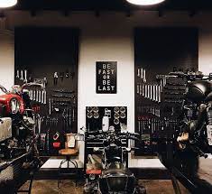Cool Motorcycle Caferacer Yamaha Motoguzzi Honda Garage Workshop Bikeshop From Brothermoto Be Fast Or Be Motorcycle Garage Garage Design Garage Shop