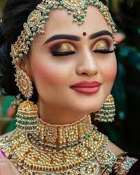 Smokey Eye Makeup Mystery Of Beauty Decoded Now Bridal Eye Makeup Best Bridal Makeup Indian Bridal Makeup