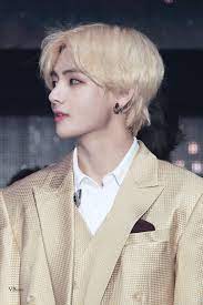 Taehyung Pics On Twitter Pevcy Krasivye Parni Krasivye Muzhchiny