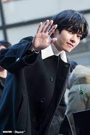 Taehyung Pics On Twitter Kim Taehyung Taehyung V Taehyung