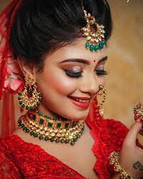 Bridal Makeup Trends For 2019 For A Modern Bridal Look Latest Bridal Makeup Best Bridal Makeup Bridal Eye Makeup