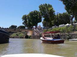 Les Petits Bateaux De Narbonne