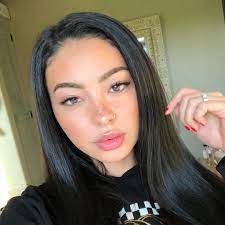 Marylia Scott On Instagram No Makeup Makeup One Of My Fav Looks To Do Are You Guys Glossier Foundation No Foundation Makeup Makeup Forever Hd Foundation
