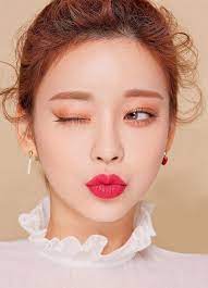 Korean Makeup Ideas There Are Many Blogs On The Net That Can Provide Beauty Advice Koreanmakeup Makeup Asia Produk Kecantikan Makeup Ala Korea
