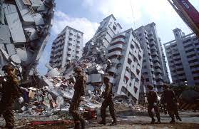Earthquakes Can Be Extremely Damaging Or Barely Even Effective But Either Way They Are An Unpredictable Nat Earthquake Safety Earthquake What Is An Earthquake