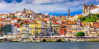 Porto is a busy industrial and commercial centre. Travel Guide Porto Plan Your Trip To Porto With Air France Travel Guide