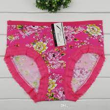 C'est pourquoi votre boutique en ligne propose des dizaines de culottes, shortys, strings et tangas. Acheter Flora Imprimer Vieilles Femmes Grands Sous Vetements Plus La Taille En Soie Boyshort Femmes Bref Slip Taille Haute Stretch Lady Culottes Lingerie Chaude Sexy Ntimate De 27 69 Du Sexyintimatelingerie Dhgate Com