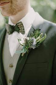 30 Gorgeous Olive Green Wedding Color Ideas For 2021 Trends Emmalovesweddings Bryllupsinvitasjoner Bryllup
