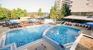 Hotelul somes** se afla la circa 500 m de centrul statiunii baile felix. Hotel Poienita Baile Felix Booking Deals Photos Reviews