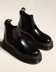 Martens plus get fashion tips from fp me stylists worldwide! Dr Martens 2976 Quad Platform Black Womens Chelsea Boots Black 362046100 Tillys