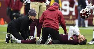 Despite undergoing 17 leg surgeries after suffering a gruesome injury during a game while playing quarterback for the washington redskins, alex smith is attempting to make a return to the nfl. Alex Smith Injury Strange Coincidences Recovery Time And What S Next Sbnation Com