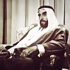 المغفور له بإذن الله الشيخ زايد بن سلطان آل نهيان Ftaa Al3in Webstagram United Arab Emirates Emirates Uae