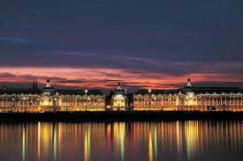 Bordeaux Port Lune 472124 Bordeaux France Bordeaux Places Around The World