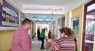 عبارات جميلة تكتب على الجدران بالعلم تجذب العقول وبالأخلاق تجذب القلوب مصطفى نور الدين