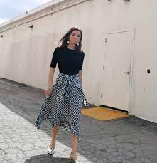 Spring Summer French Girl Style Best French Fashion Brands To Wear Every Day Mode Rsvp French Fashion French Girl Style French Women Style