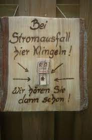 buchstaben schriftzuge turschild tur dekoration ein designerstuck von annegret lindhorst bei dawanda dekoration verzierte turen holzgeschenke