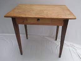 Schicker kleiner beistelltisch mit schublade kleiner massivholz tisch, occasional table, mit schubfach. Antiker Kleiner Tisch Mit Schublade Beistelltisch Weichholz Eur 129 00 Picclick De