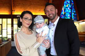 Jenni jwoww farley has released footage that allegedly shows her estranged husband roger mathews attacking her. Pop Crave On Twitter Jerseyshore S Jenni Jwoww Farley Has Reportedly Filed For Divorce From Her Husband Roger Mathews